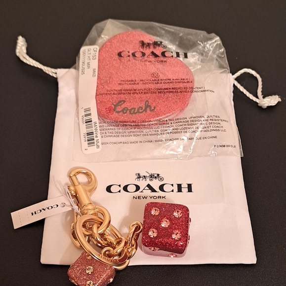 Coach Red Heart Glitter Keychain with Red Compact Glitter mirror NWT  & dustbag - Picture 2 of 9